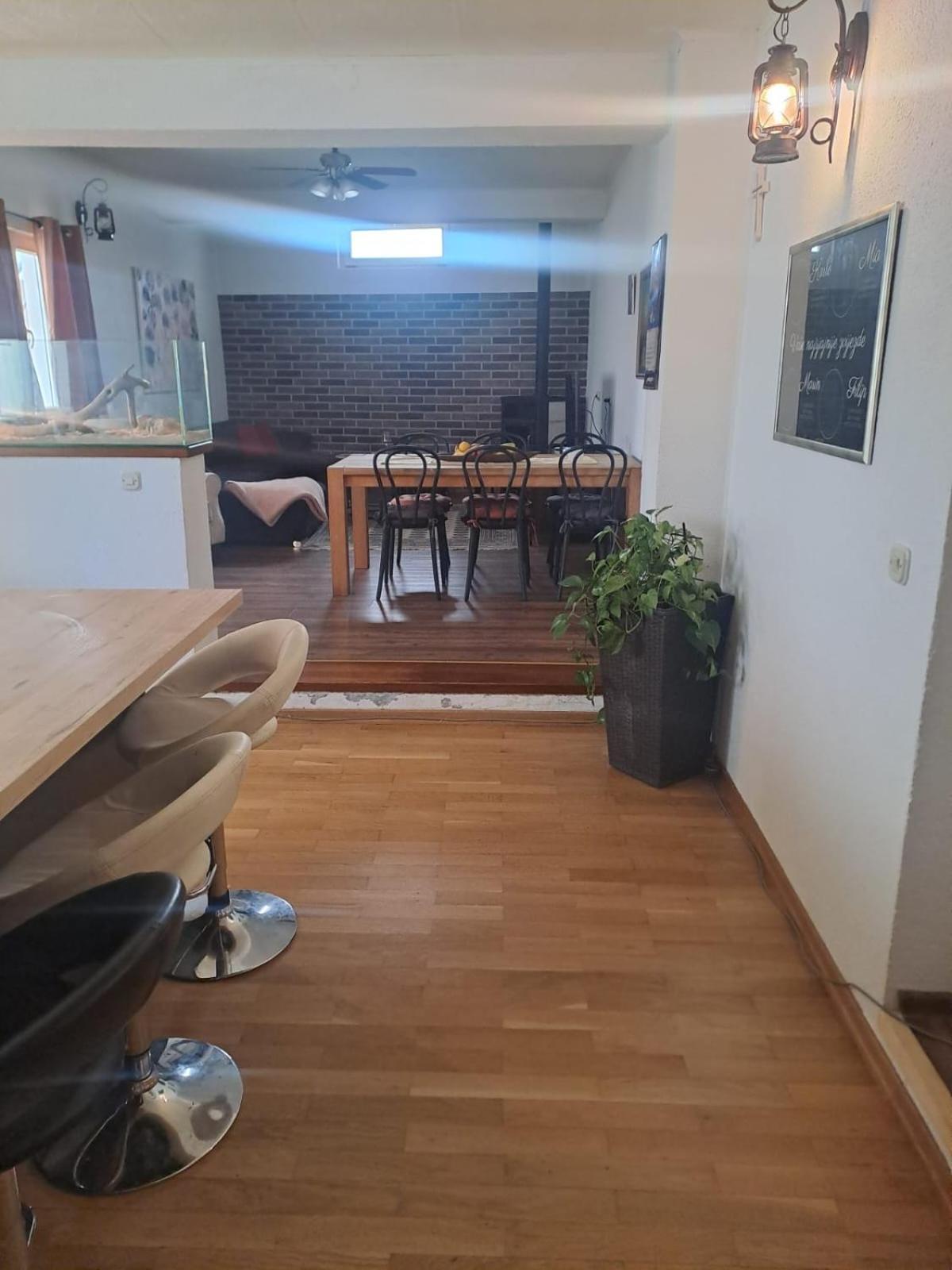 Apartmani Luna Baška Voda エクステリア 写真