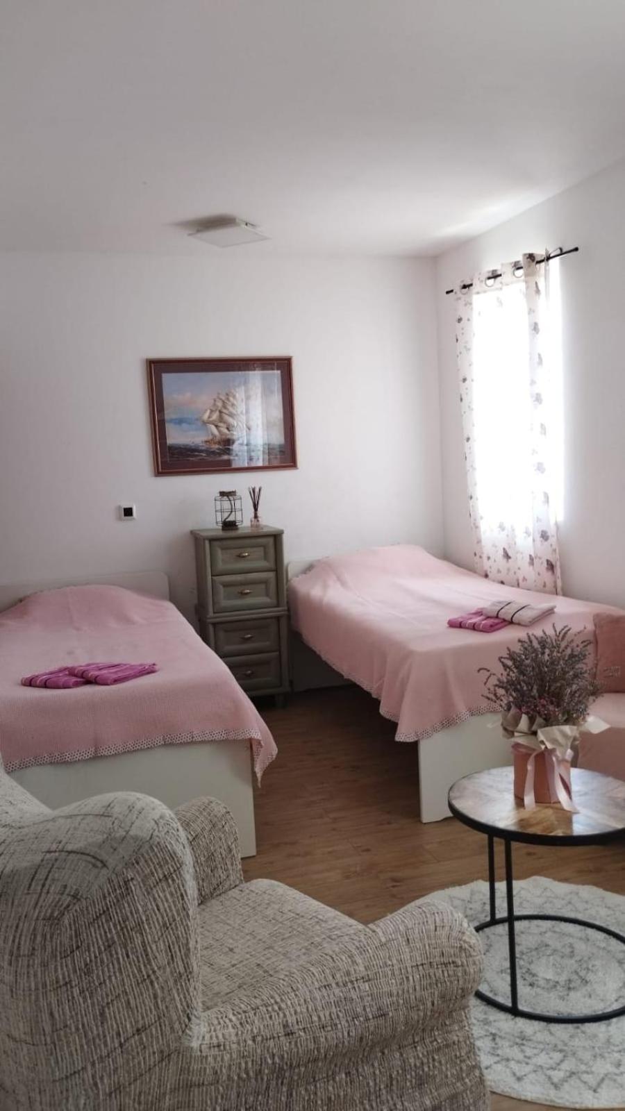 Apartmani Luna Baška Voda エクステリア 写真
